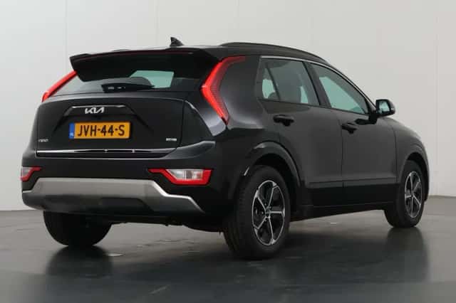 Kia Niro (2026) thumbnail 2