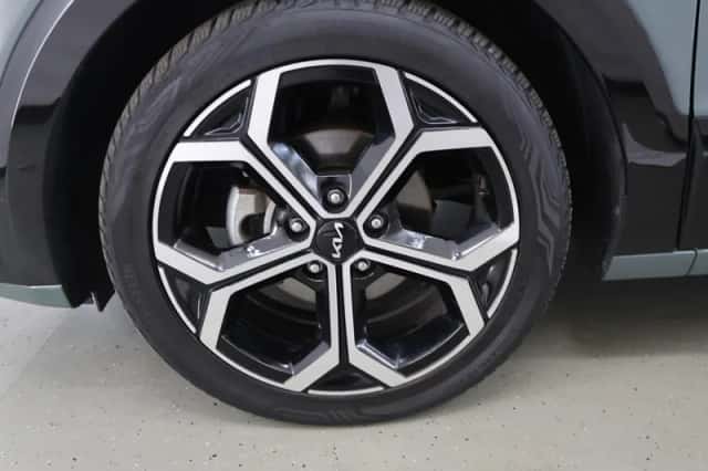 Kia Niro (2023) thumbnail 48