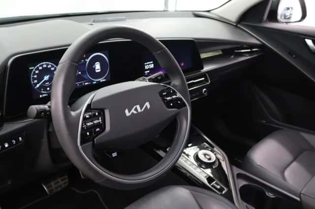 Kia Niro (2023) thumbnail 7