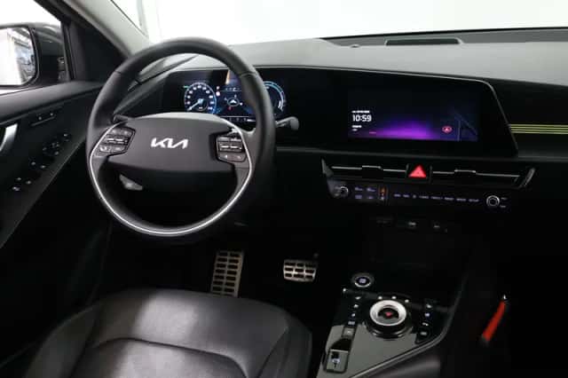 Kia Niro (2023) thumbnail 9