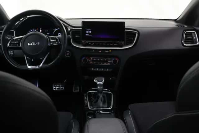 Kia Proceed (2022) thumbnail 8