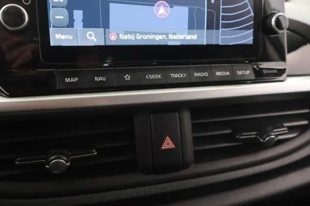 Kia Picanto (2021) thumbnail 19