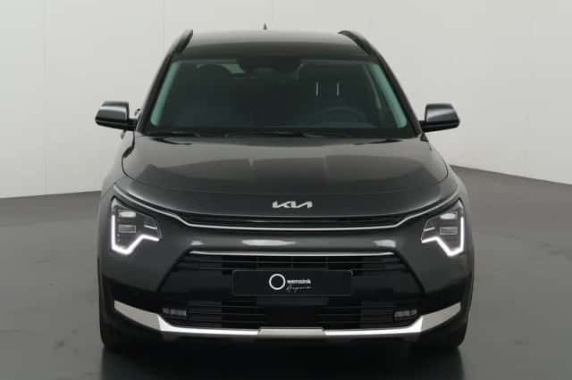 Kia Niro (2025) thumbnail 3