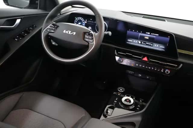 Kia Niro (2025) thumbnail 9