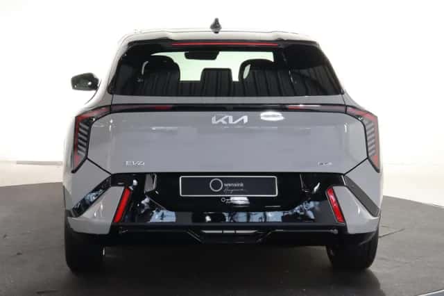 Kia EV4 (2026) thumbnail 4