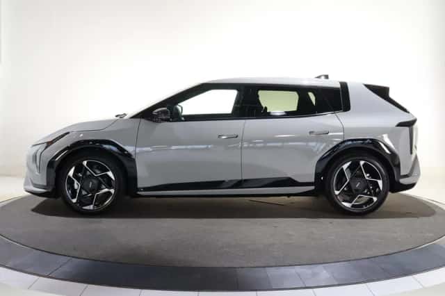 Kia EV4 (2026) thumbnail 5