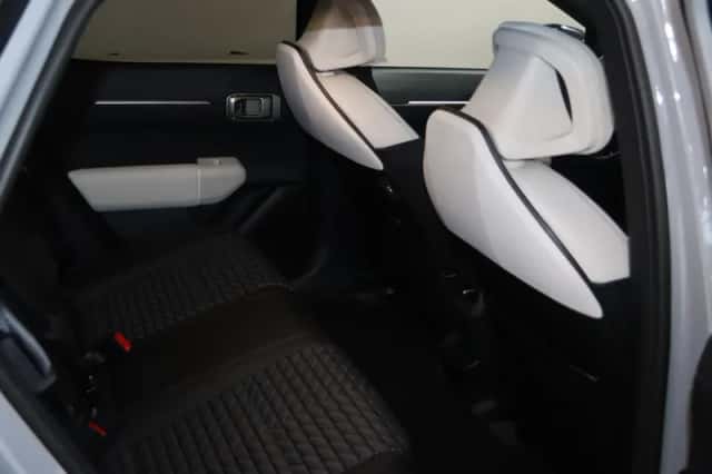 Kia EV4 (2026) thumbnail 9