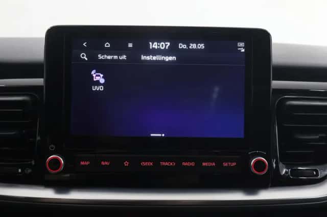 Kia Stonic (2021) thumbnail 18