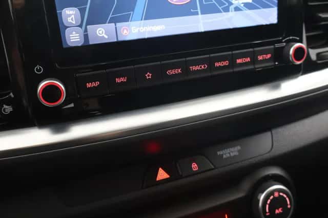 Kia Stonic (2021) thumbnail 19