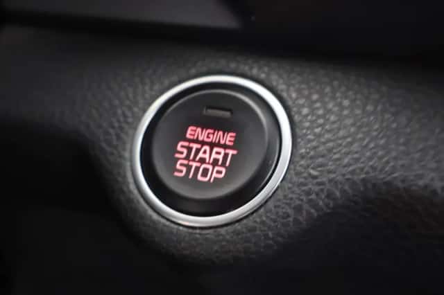 Kia Stonic (2021) thumbnail 26