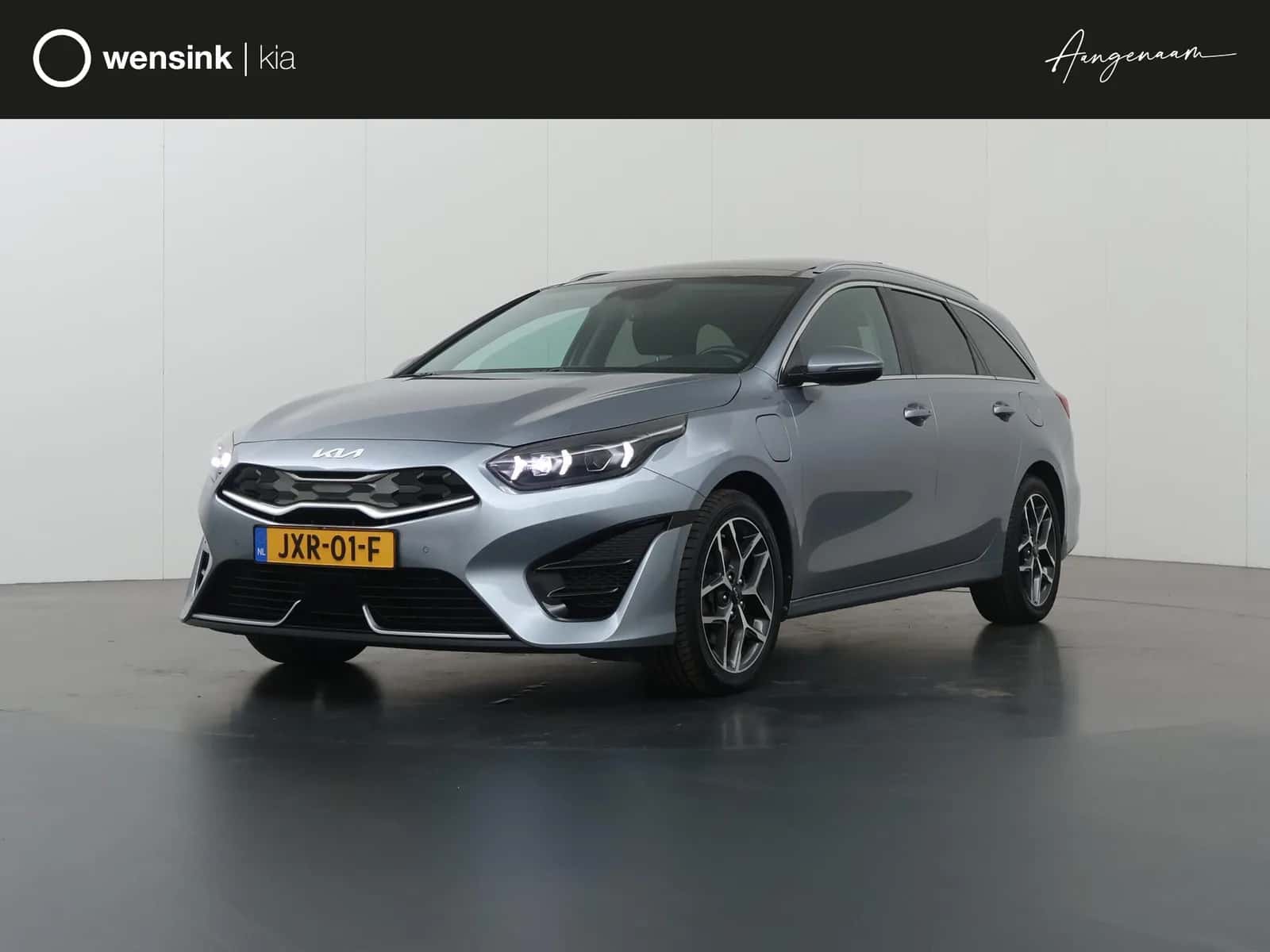 Kia Ceed Sportswagon (2022) — foto 1