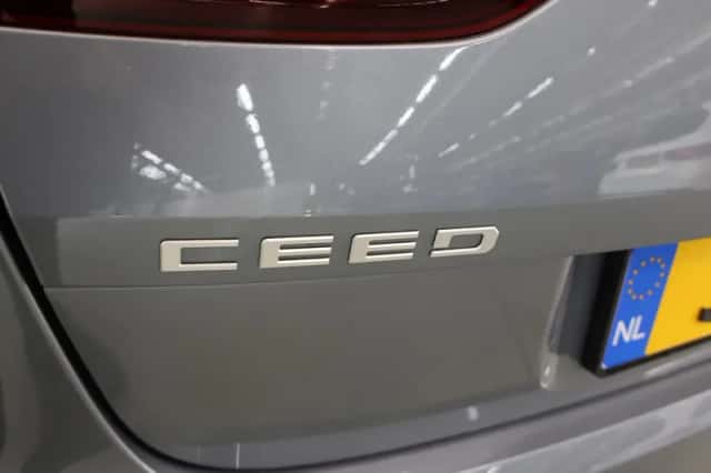 Kia Ceed Sportswagon (2022) thumbnail 39