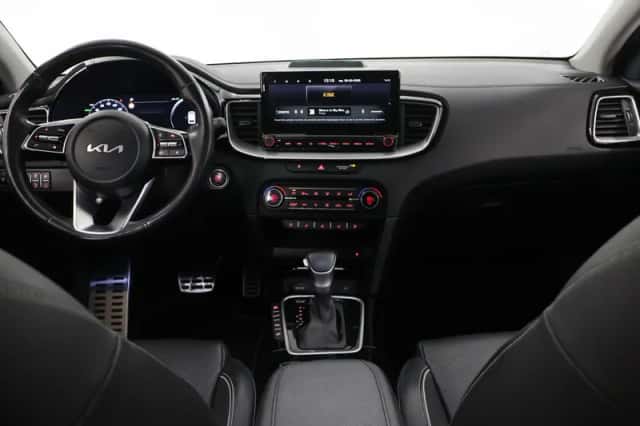 Kia Ceed Sportswagon (2022) thumbnail 8