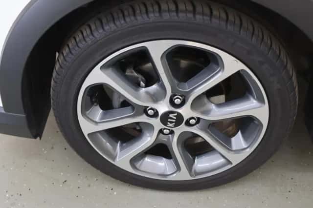 Kia Picanto (2021) thumbnail 36