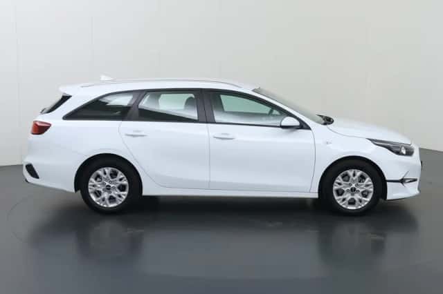 Kia Ceed Sportswagon (2025) thumbnail 6