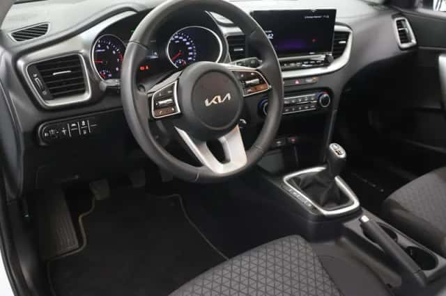 Kia Ceed Sportswagon (2025) thumbnail 7