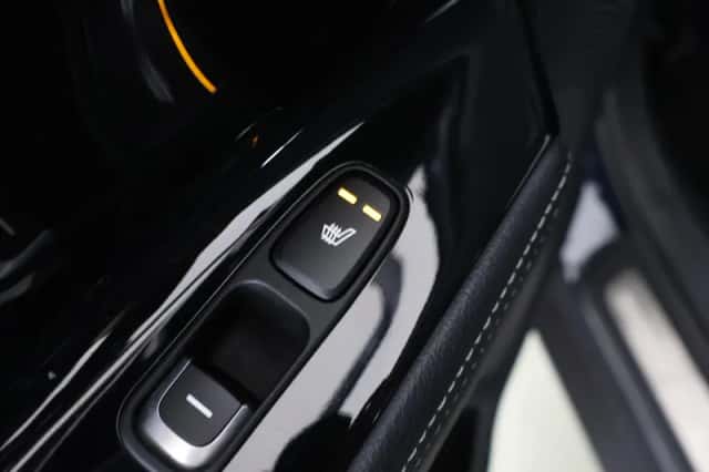 Kia Niro (2017) thumbnail 12