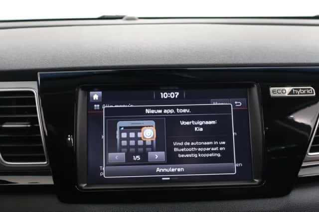 Kia Niro (2017) thumbnail 17