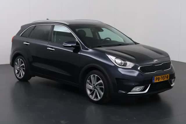 Kia Niro (2017) thumbnail 23