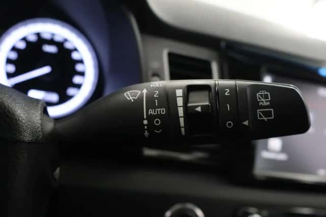 Kia Niro (2017) thumbnail 29