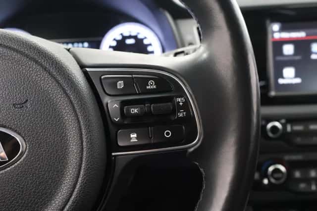 Kia Niro (2017) thumbnail 30