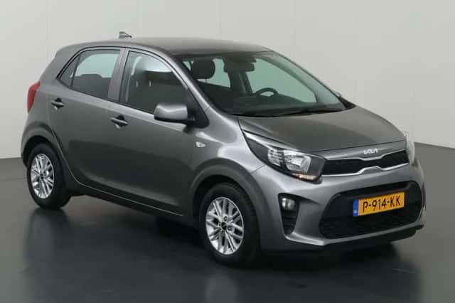 Kia Picanto (2022) thumbnail 23