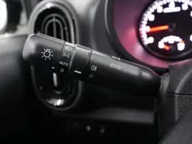 Kia Picanto (2022) thumbnail 27