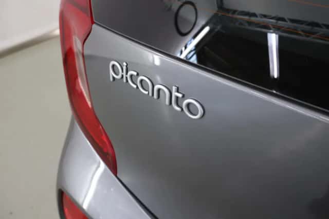 Kia Picanto (2022) thumbnail 31