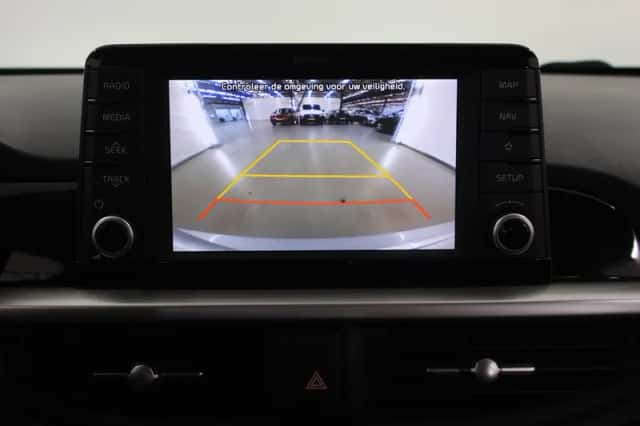 Kia Picanto (2017) thumbnail 13