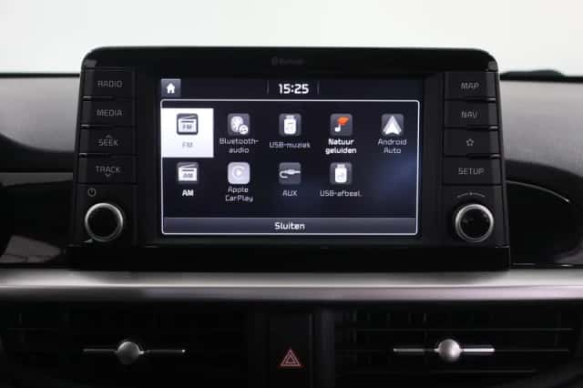 Kia Picanto (2017) thumbnail 16