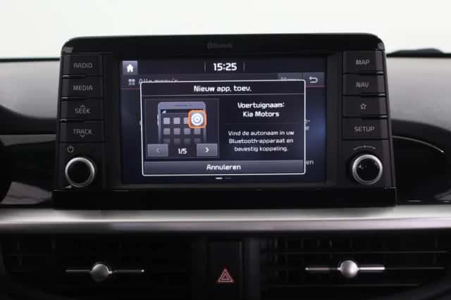 Kia Picanto (2017) thumbnail 17