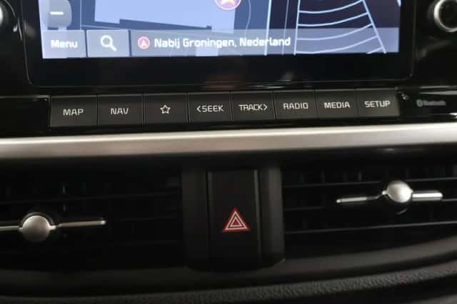 Kia Picanto (2023) thumbnail 19