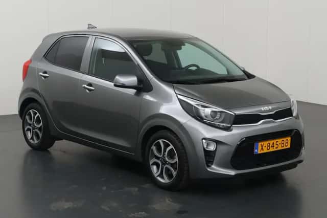 Kia Picanto (2023) thumbnail 23