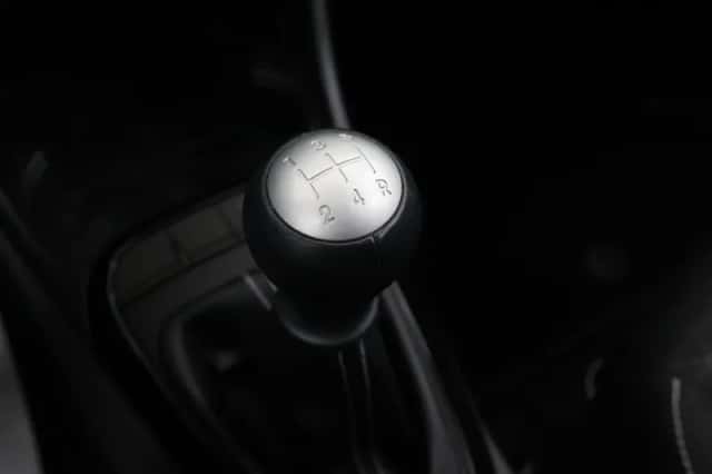 Kia Picanto (2023) thumbnail 24