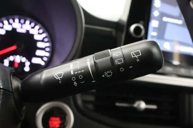 Kia Picanto (2023) thumbnail 28