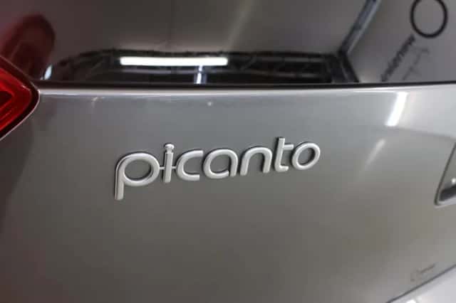 Kia Picanto (2023) thumbnail 35