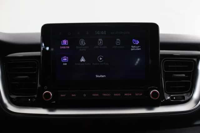 Kia Stonic (2025) thumbnail 16