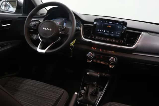 Kia Stonic (2025) thumbnail 9