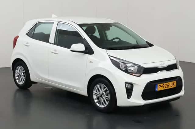 Kia Picanto (2022) thumbnail 23