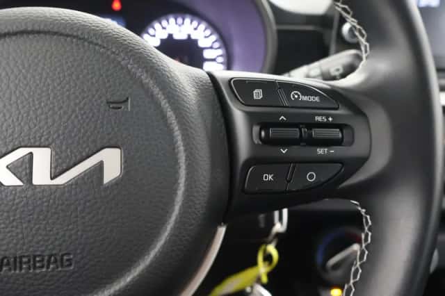 Kia Picanto (2022) thumbnail 24