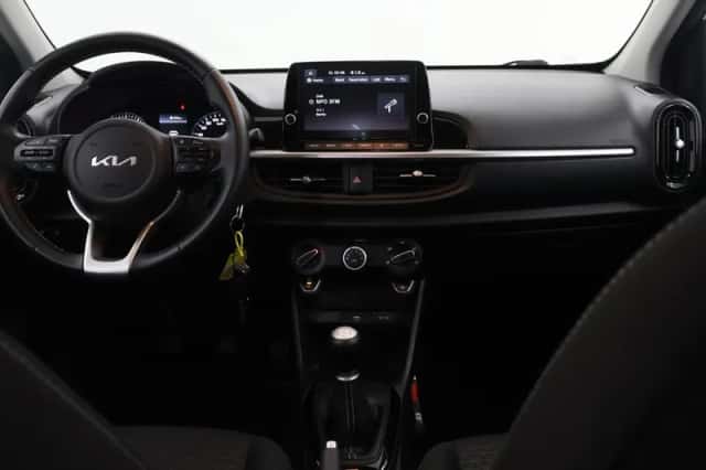 Kia Picanto (2022) thumbnail 8
