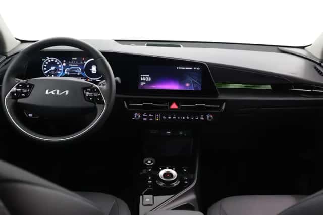 Kia Niro (2025) thumbnail 8