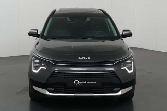 Kia Niro (2023) thumbnail 3