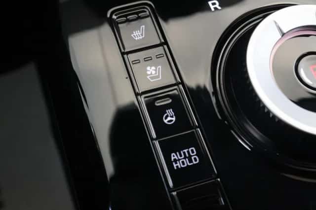 Kia Niro (2023) thumbnail 21