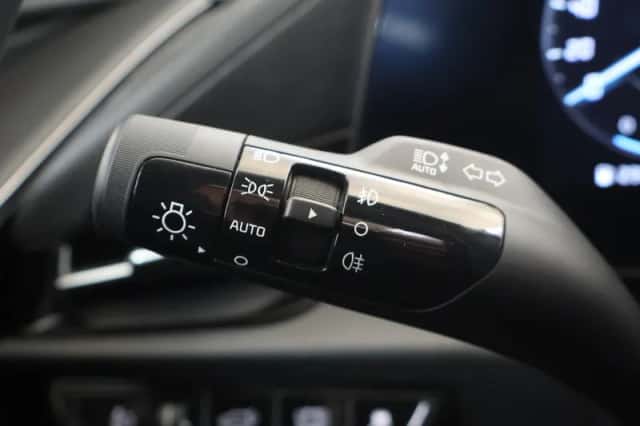 Kia Niro (2023) thumbnail 33
