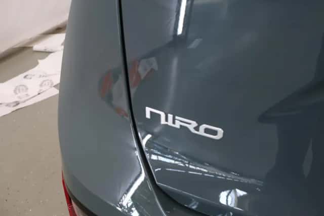Kia Niro EV (2023) thumbnail 44