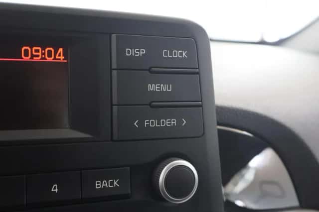Kia Picanto (2021) thumbnail 18