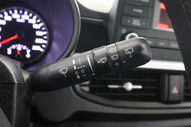 Kia Picanto (2021) thumbnail 27
