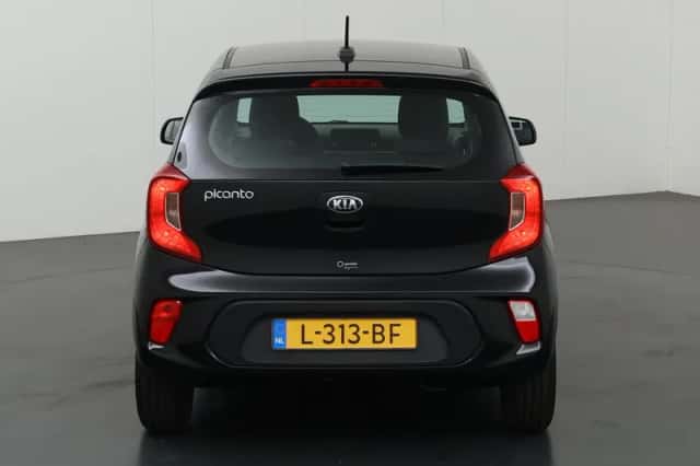 Kia Picanto (2021) thumbnail 4