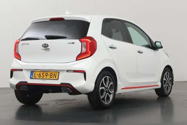 Kia Picanto (2021) thumbnail 2